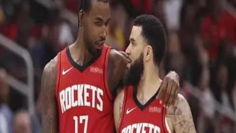 乌迪内斯半场1球领先恩波利，阿塔射门击中立柱，埃克伦坎普意外进球